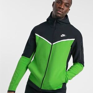 Nike Men's Performance Jacket in Neon Mean Green & Black XXL